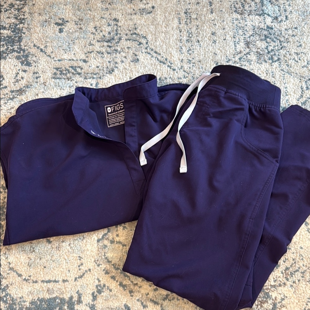 Figs Grape Scrub set